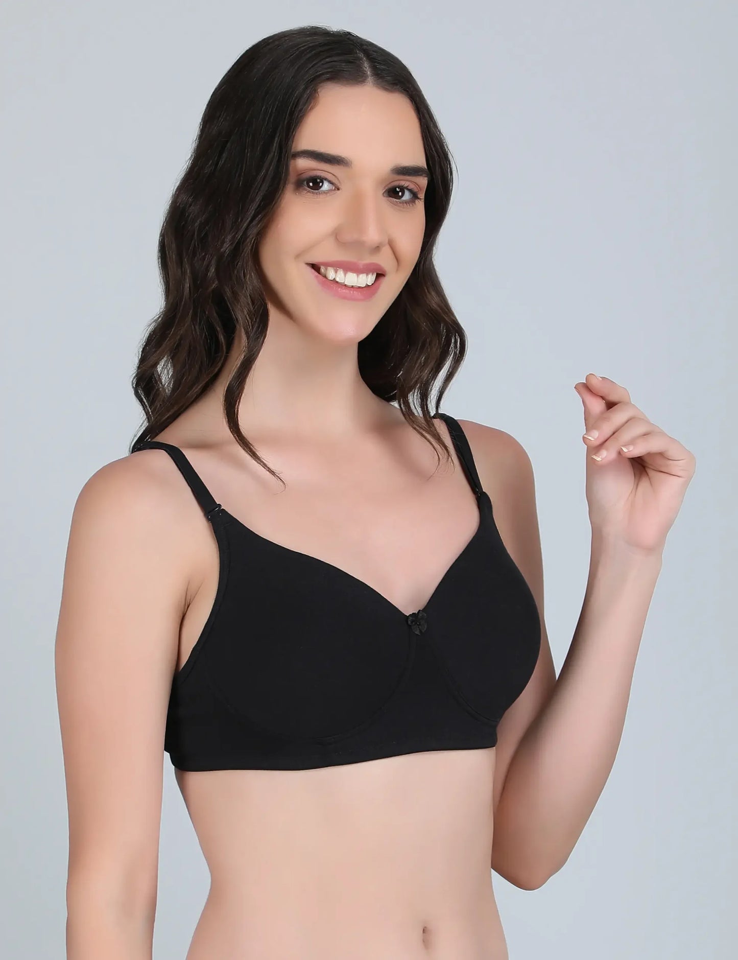 Padded Bra In Black Colour