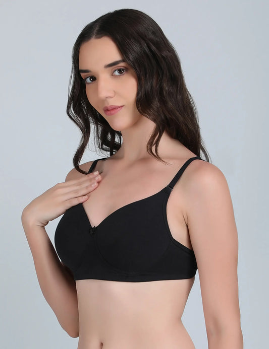Padded Bra In Black Colour